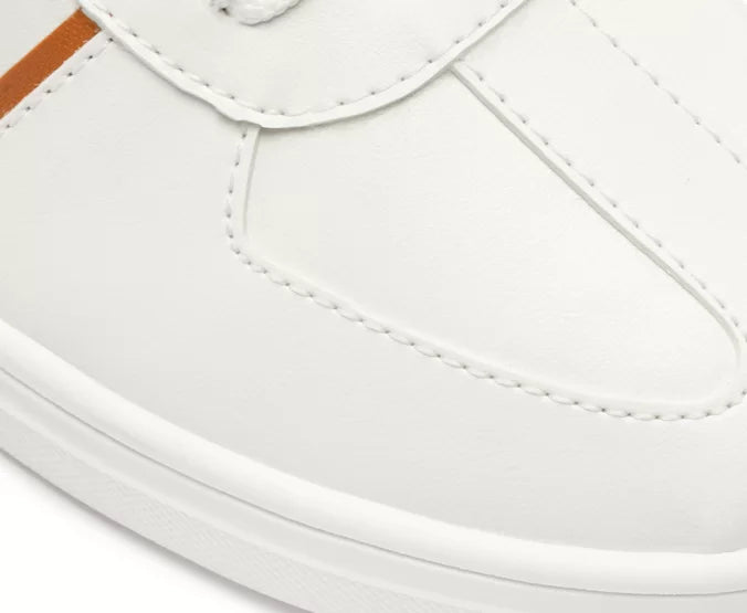 Tênis Detalhe Listra Lateral Branco E Marrom